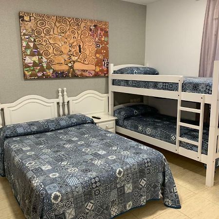 Hostal 82 Olías del Rey Eksteriør bilde