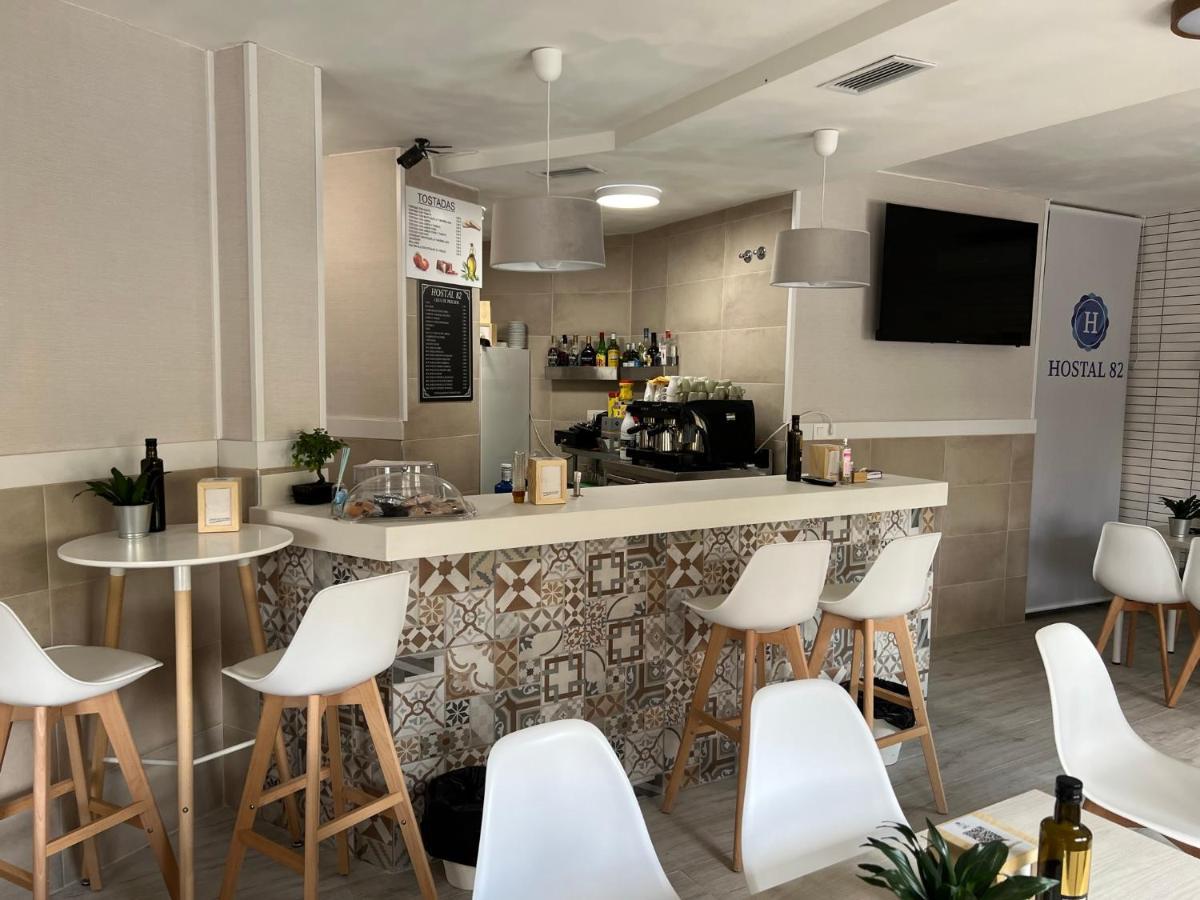 Hostal 82 Olías del Rey Eksteriør bilde
